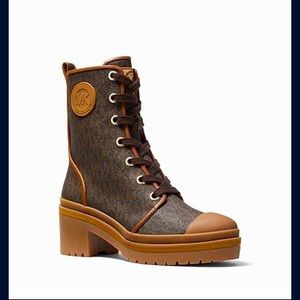 MMicheal kors boots